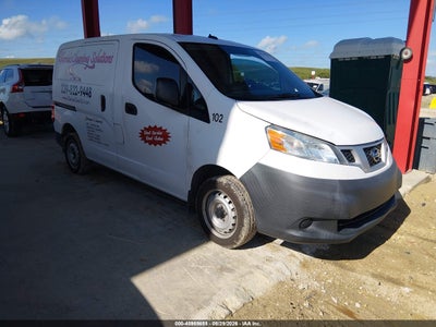 3N6CM0KN8FK****** · 2015 NISSAN NV200 SV