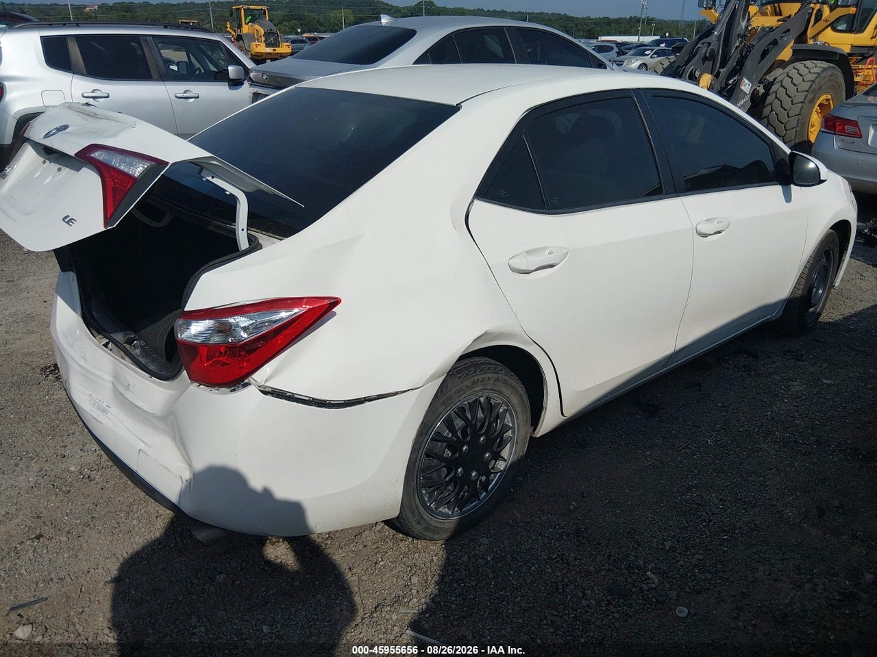 2015 TOYOTA COROLLA LE · 4/10