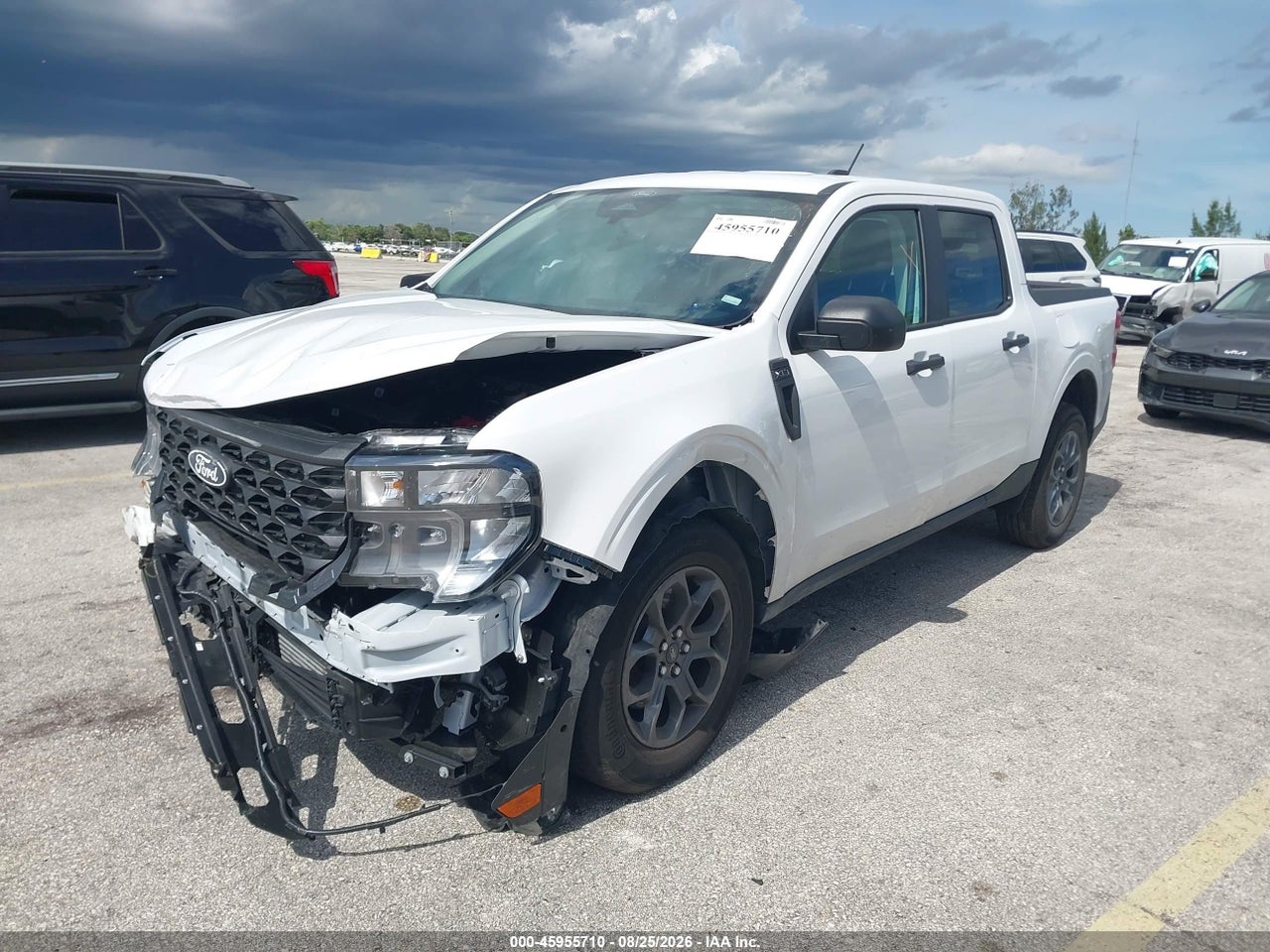 2026 FORD MAVERICK XLT · 2/11