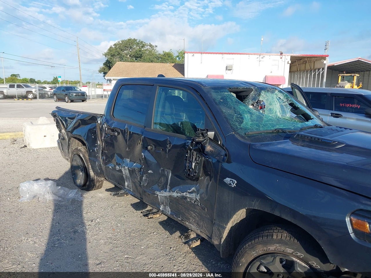 2026 RAM 1500 EXPRESS  4X4 5'7 BOX · 6/11