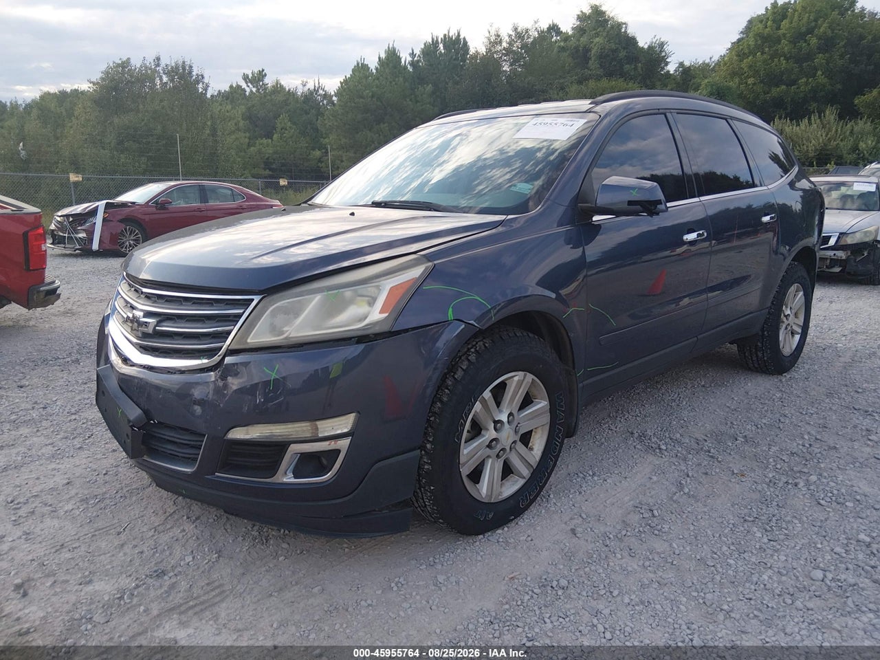 2013 CHEVROLET TRAVERSE LT · 2/11