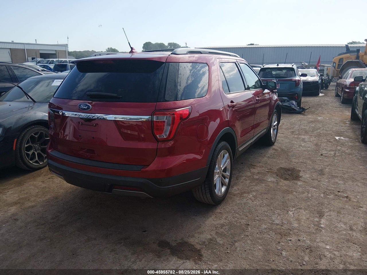 2019 FORD EXPLORER XLT · 4/11