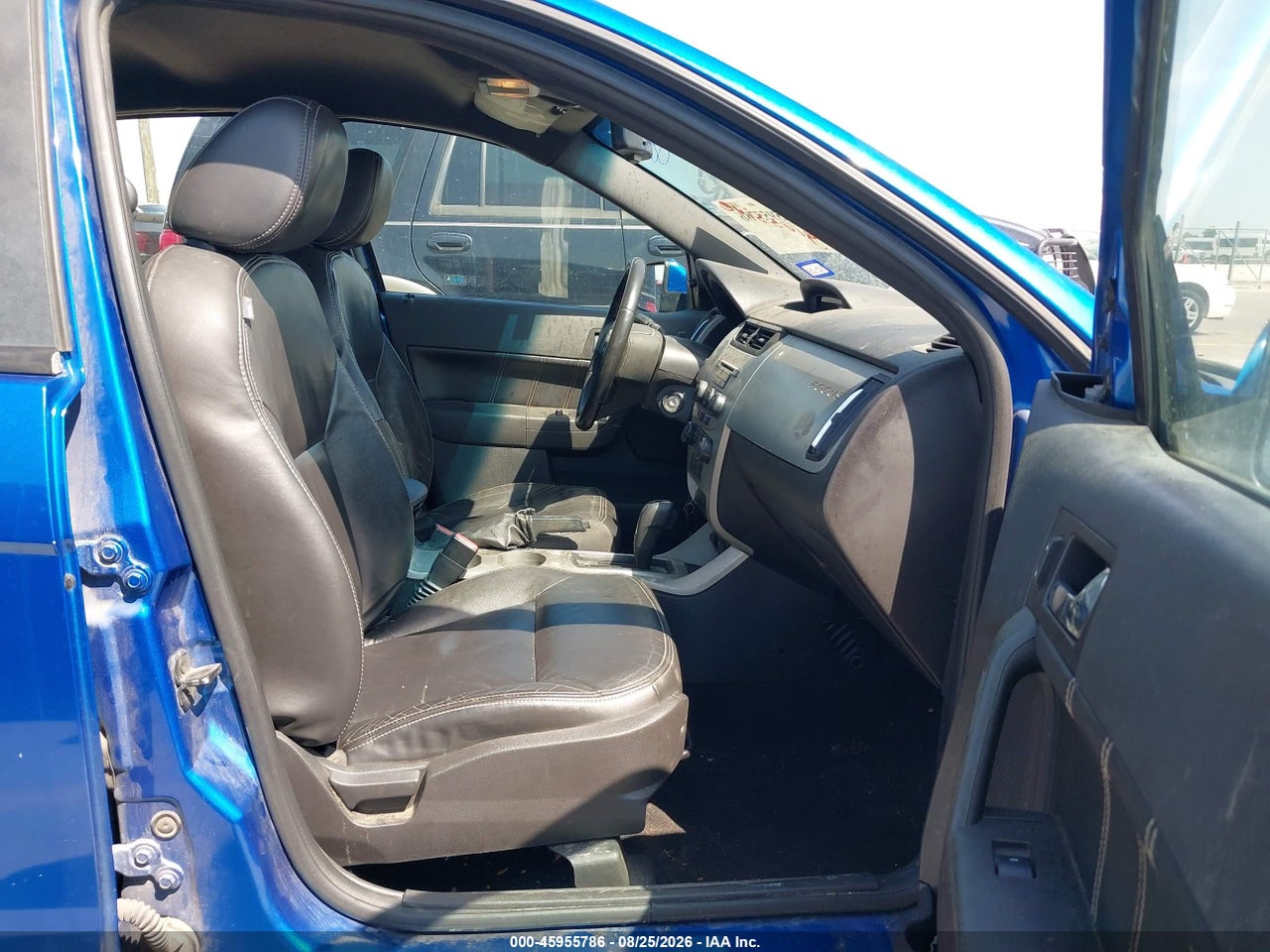 2010 FORD FOCUS SES · 5/11