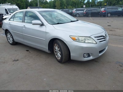 4T4BF3EK5BR****** · 2011 TOYOTA CAMRY XLE