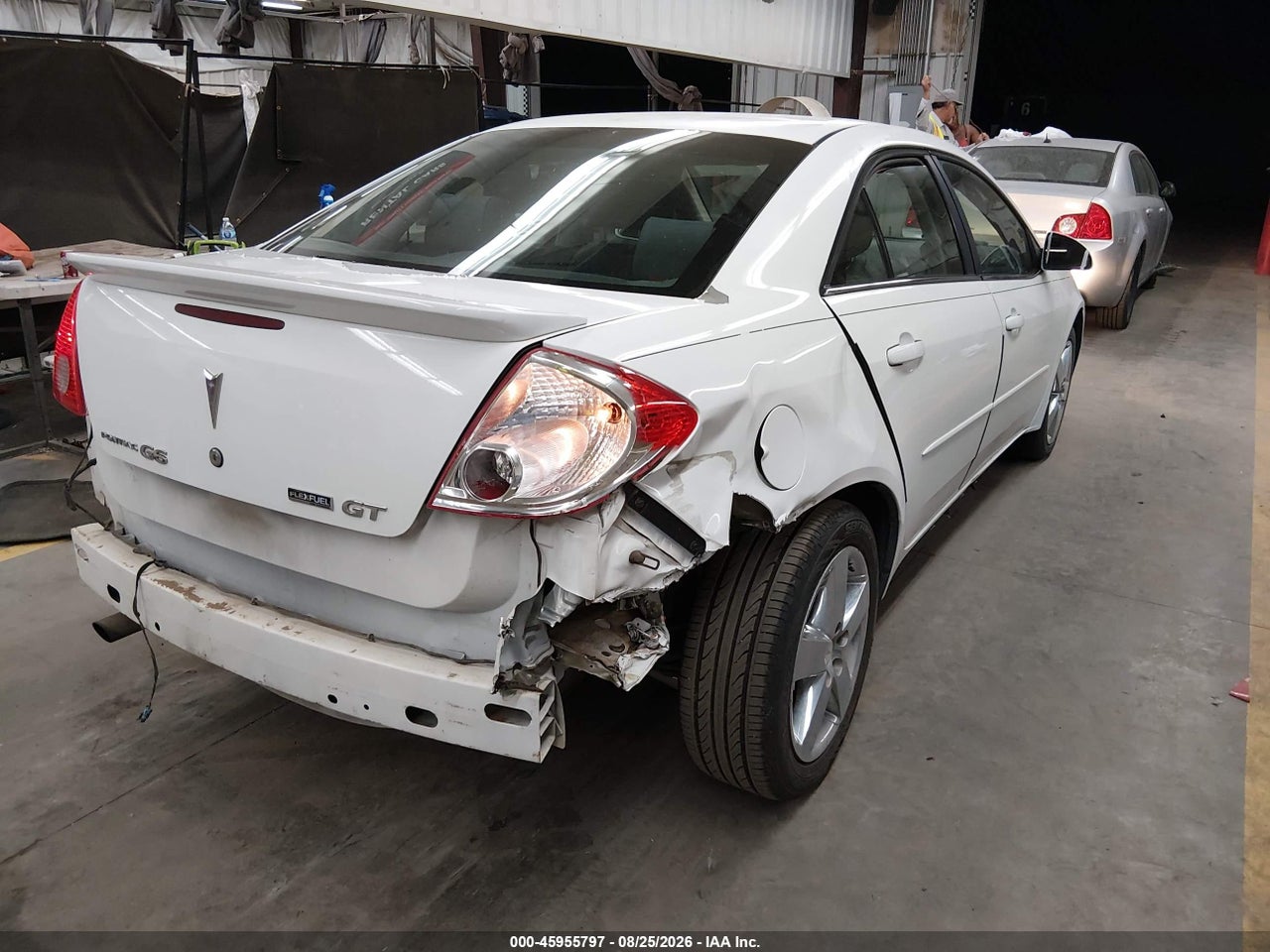2010 PONTIAC G6 · 4/11
