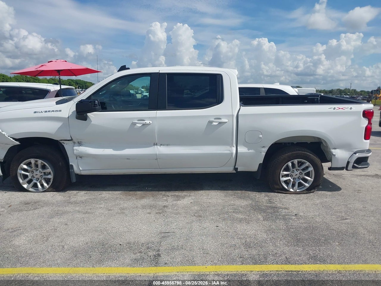 2026 CHEVROLET SILVERADO 1500 4WD  SHORT BED RST · 6/11