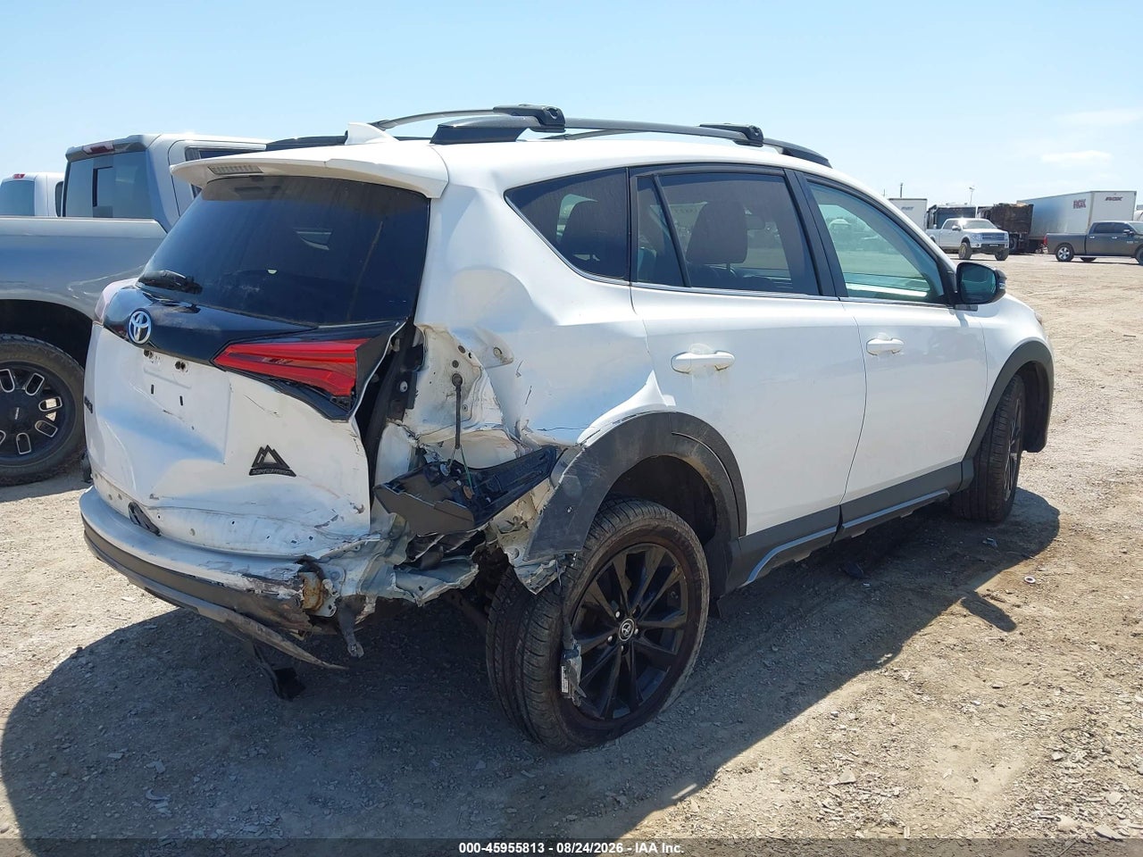 2018 TOYOTA RAV4 ADVENTURE · 4/11