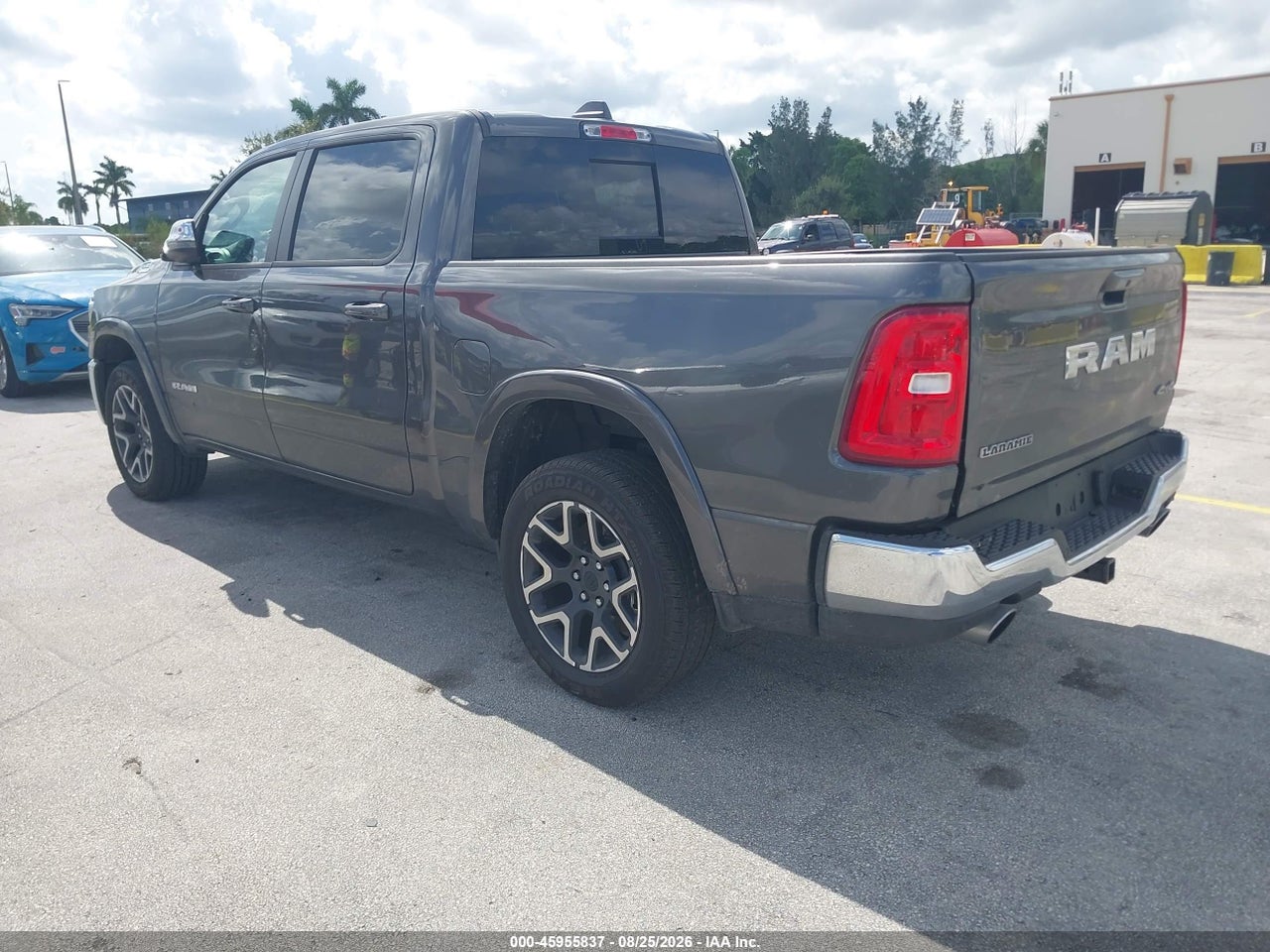 2026 RAM 1500 LARAMIE  4X4 5'7 BOX · 3/11