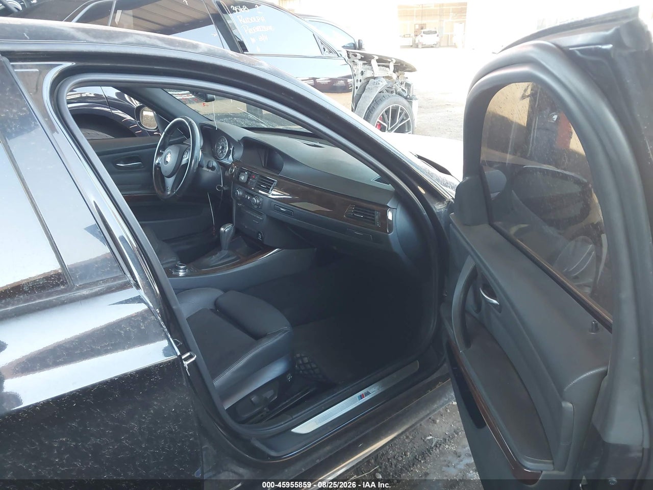 2011 BMW 335D · 5/11