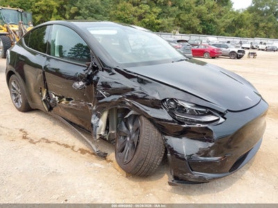 7SAYGDED8SA****** · 2025 TESLA MODEL Y LONG RANGE DUAL MOTOR REAR-WHEEL DRIVE
