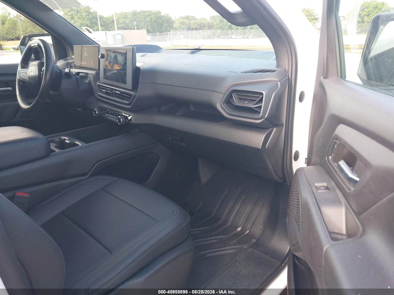 2024 CHEVROLET SILVERADO EV WORK TRUCK · 5/11