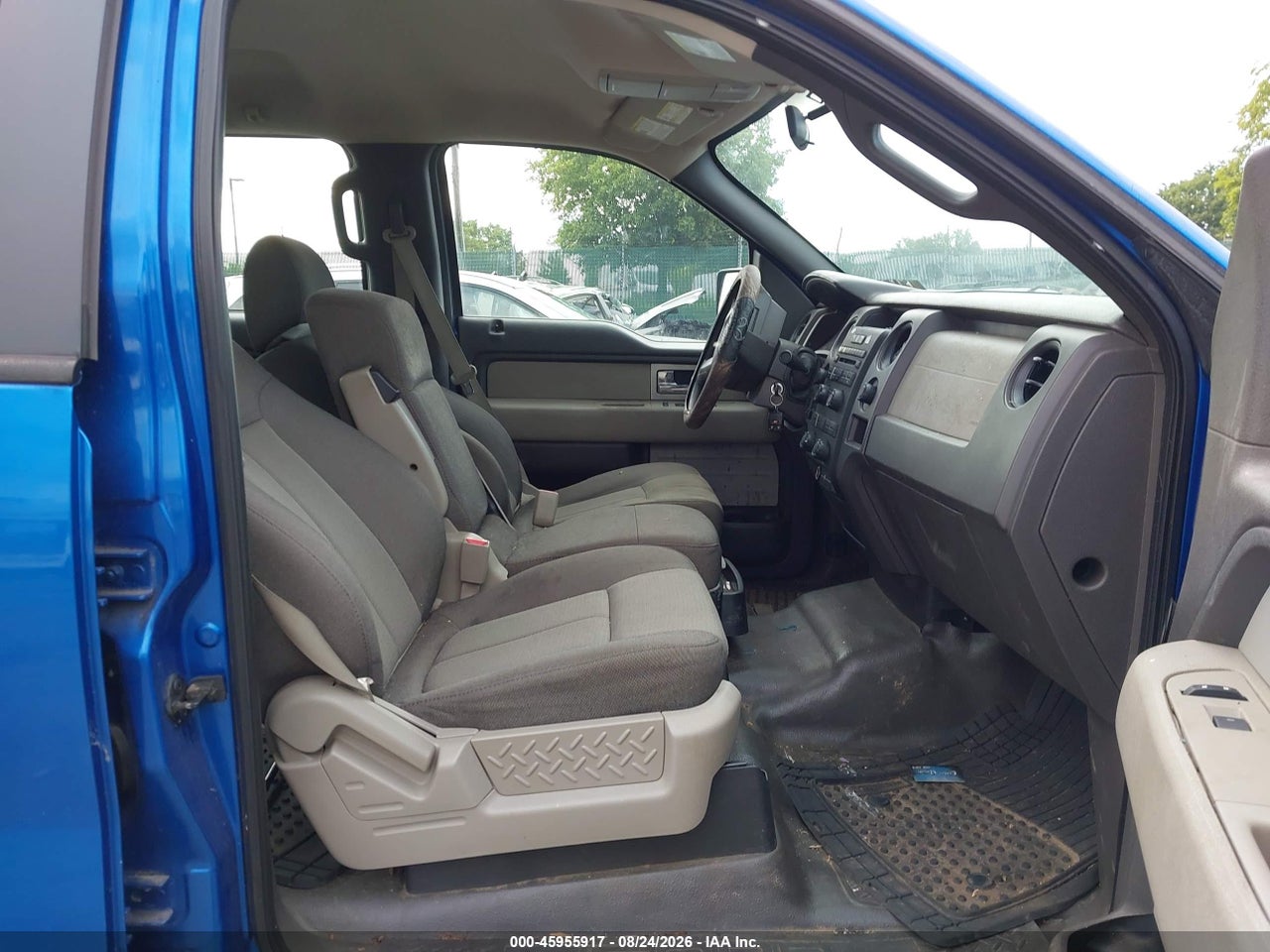 2010 FORD F-150 XL/XLT · 5/11
