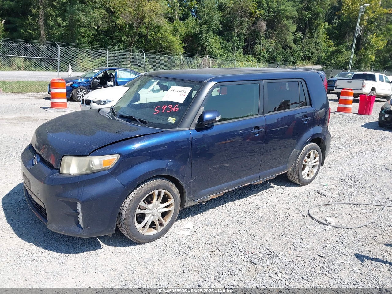 2013 SCION XB   · 2/11