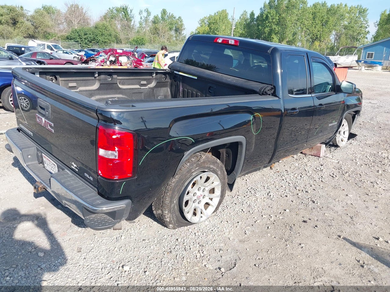 2017 GMC SIERRA 1500 SLE · 4/11