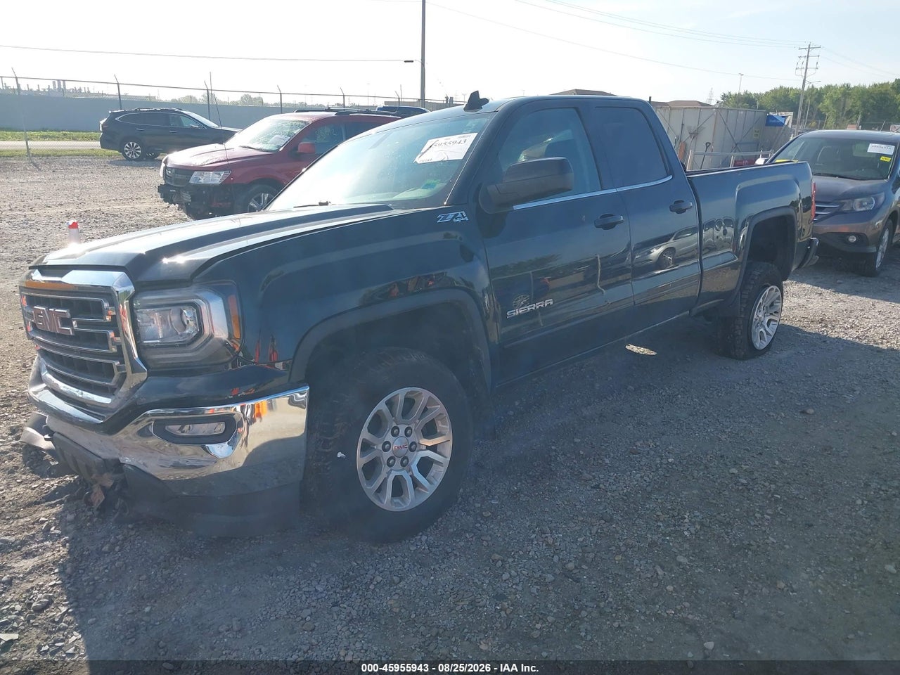 2017 GMC SIERRA 1500 SLE · 2/11