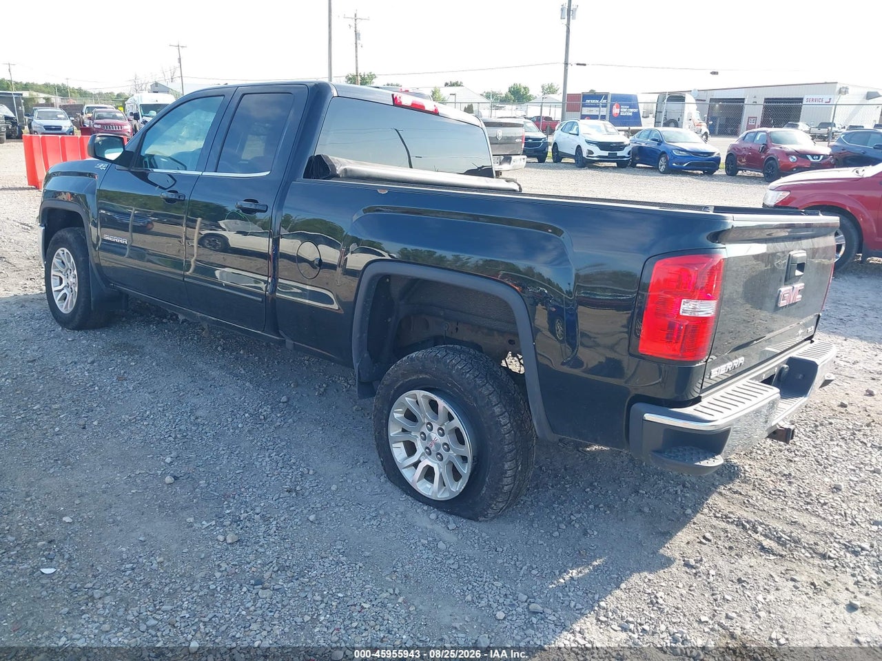 2017 GMC SIERRA 1500 SLE · 3/11
