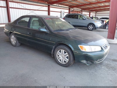 4T1BG22KX1U****** · 2001 TOYOTA CAMRY LE