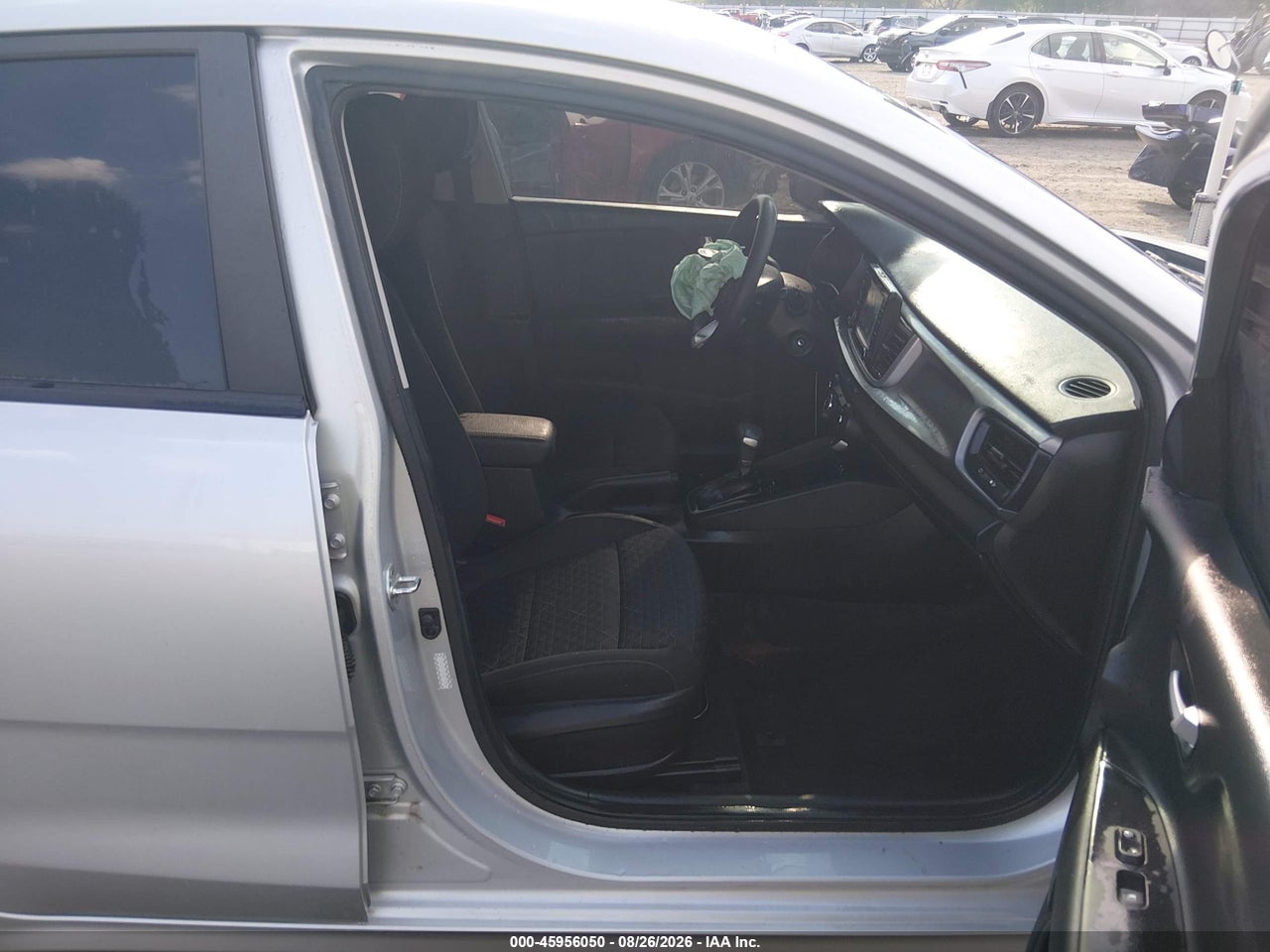 2019 KIA RIO S · 5/11