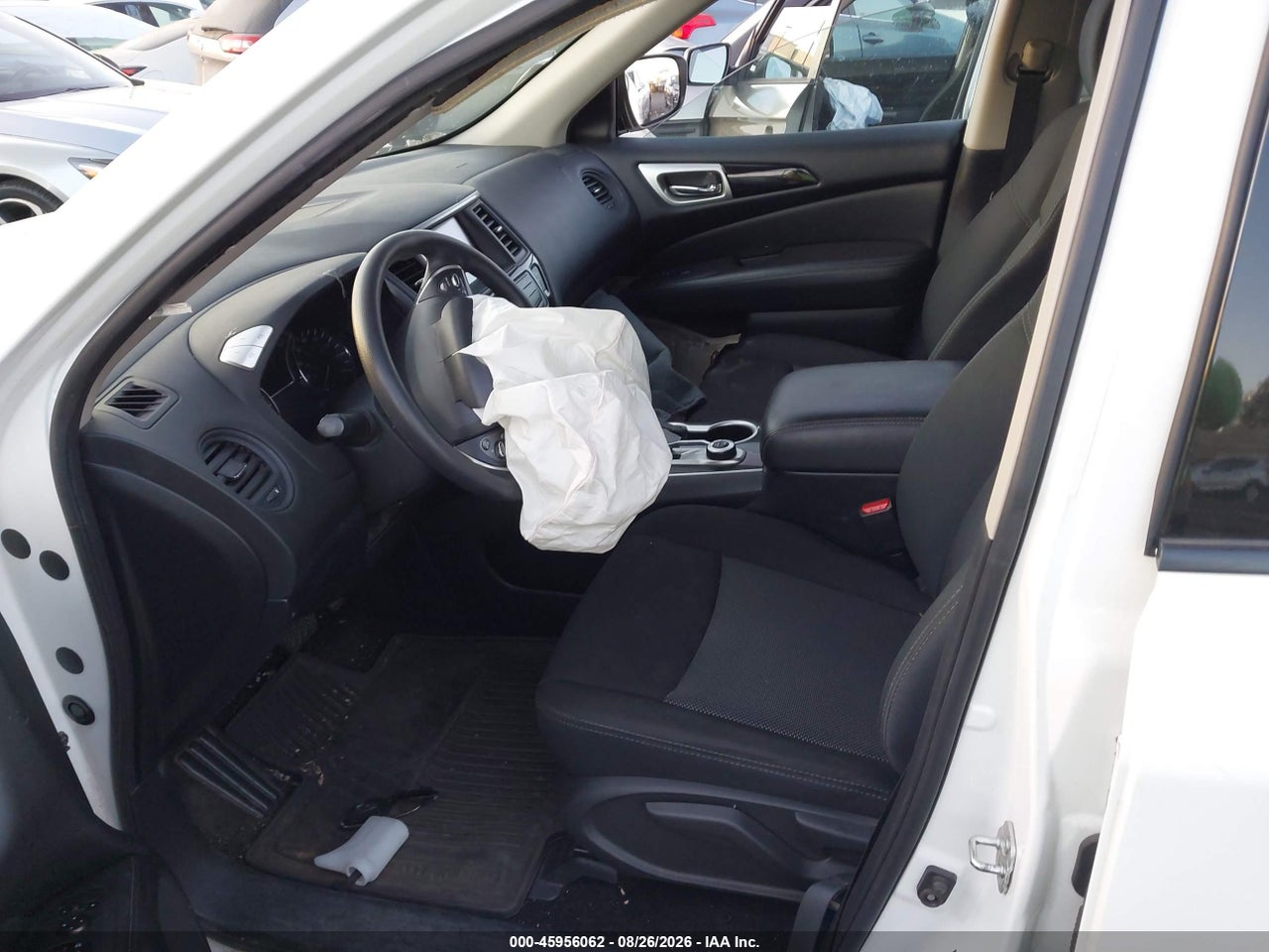 2019 NISSAN PATHFINDER S · 5/11