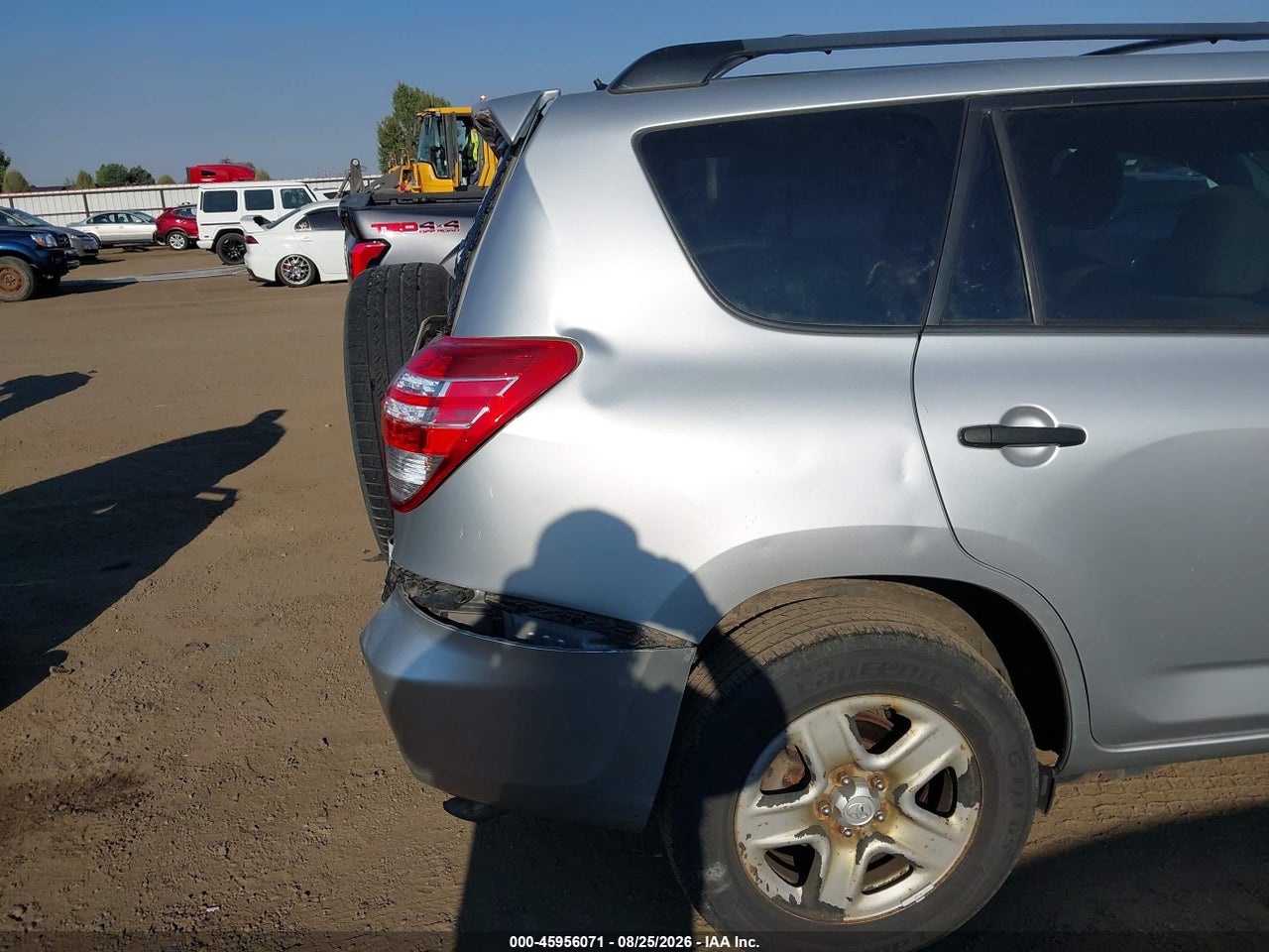 2011 TOYOTA RAV4   · 6/11