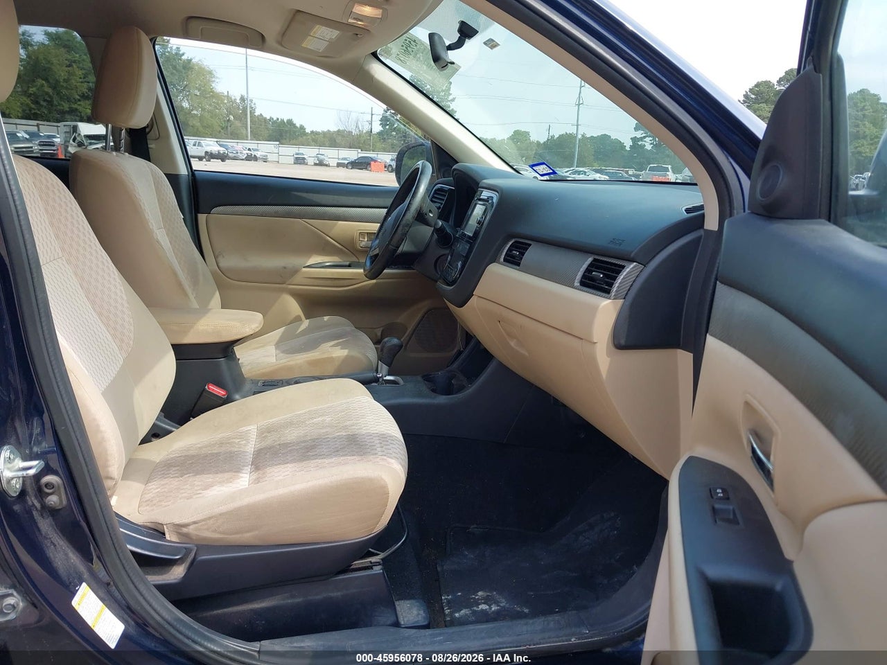 2014 MITSUBISHI OUTLANDER SE · 5/11