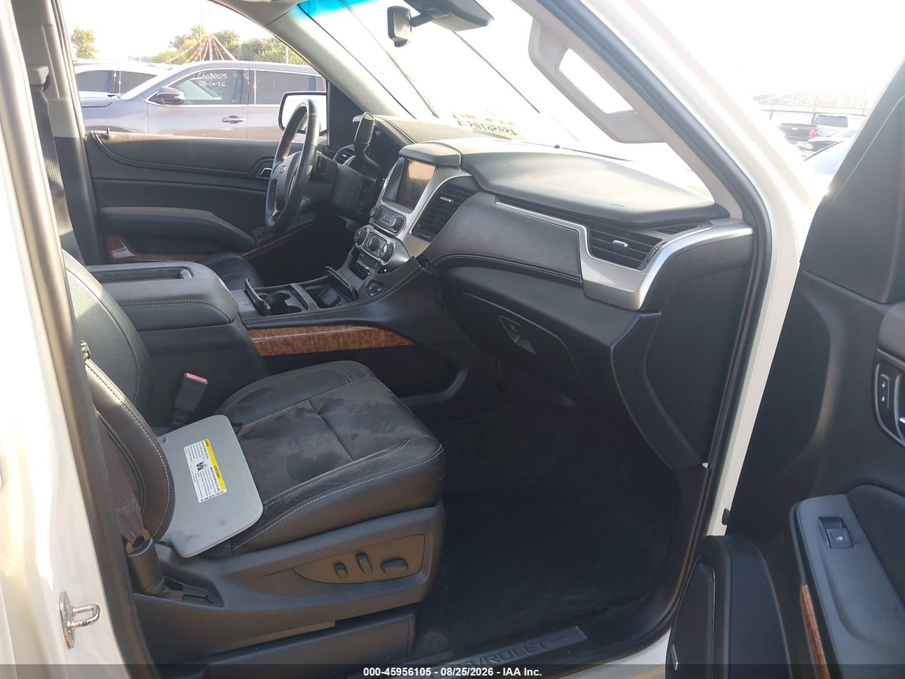 2015 CHEVROLET TAHOE LTZ · 5/10