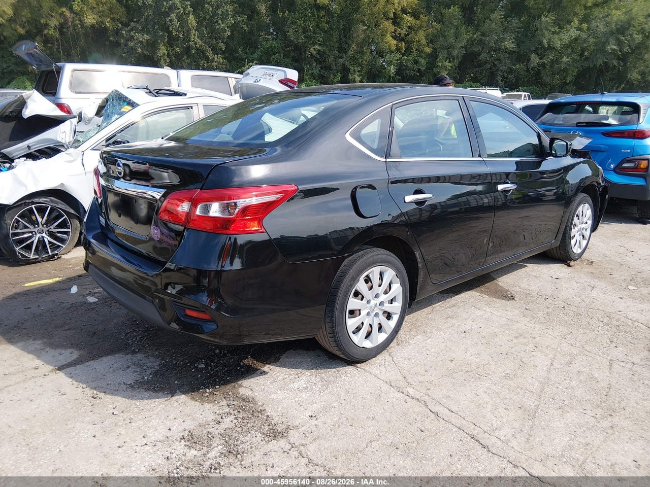 2019 NISSAN SENTRA S · 4/11