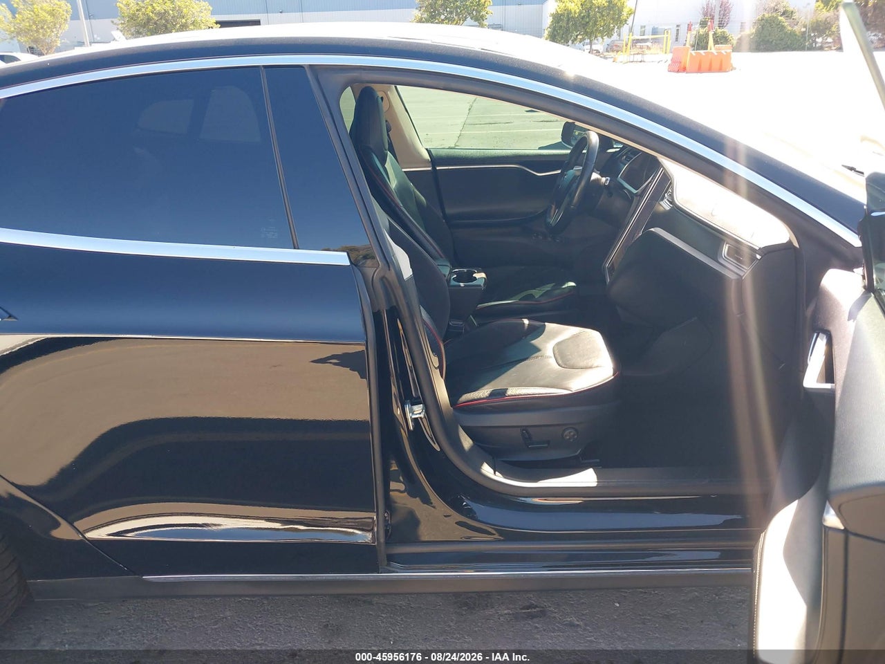 2014 TESLA MODEL S P85 · 5/11
