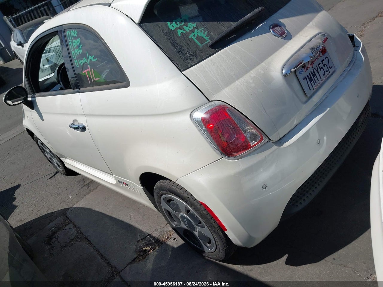 2015 FIAT 500E BATTERY ELECTRIC · 3/11