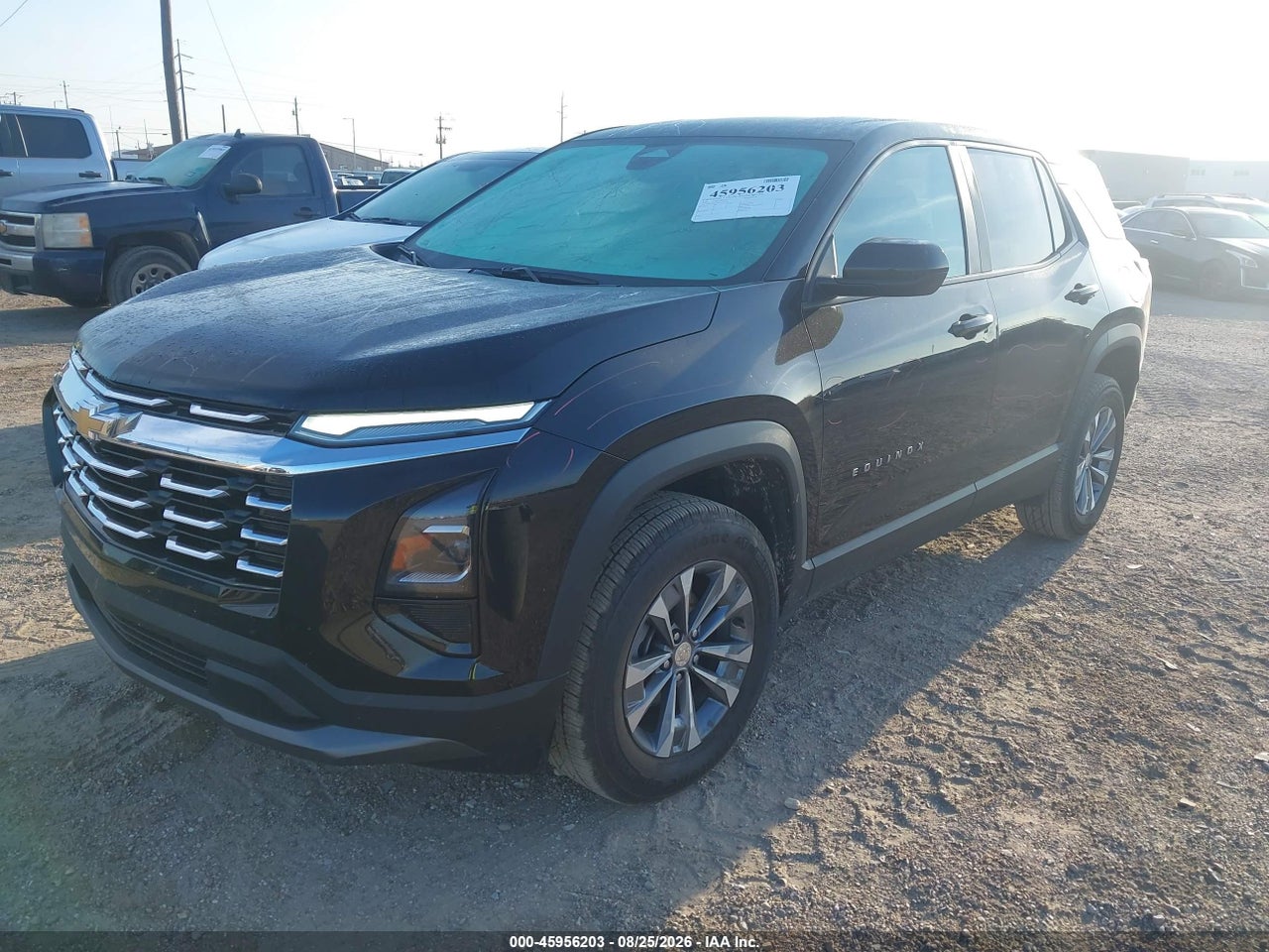 2026 CHEVROLET EQUINOX FWD LT · 2/11