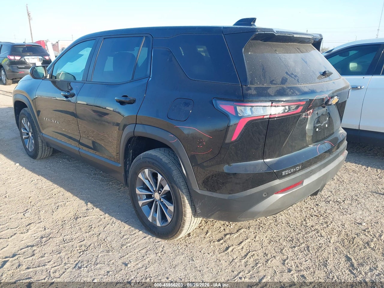 2026 CHEVROLET EQUINOX FWD LT · 3/11