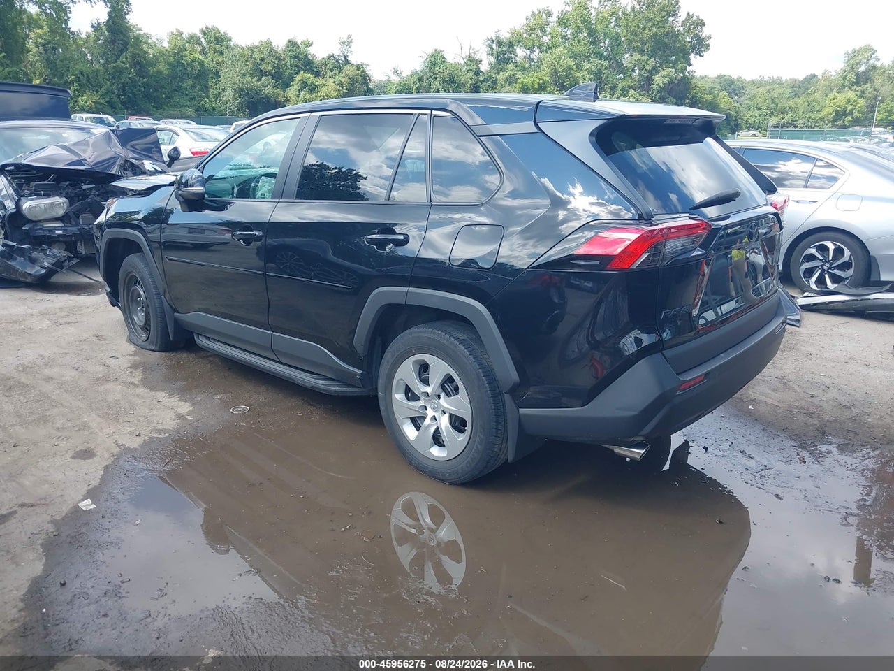 2023 TOYOTA RAV4 LE · 3/11