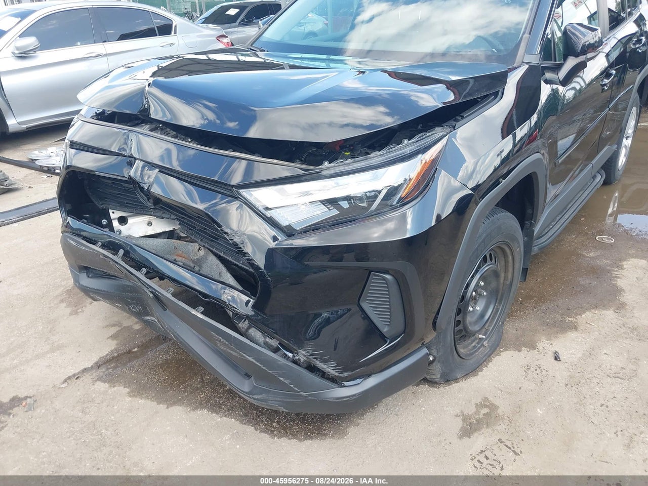 2023 TOYOTA RAV4 LE · 6/11