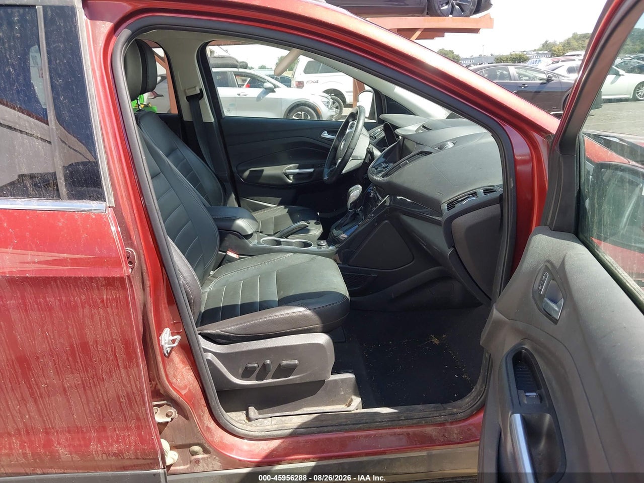 2015 FORD ESCAPE TITANIUM · 5/11