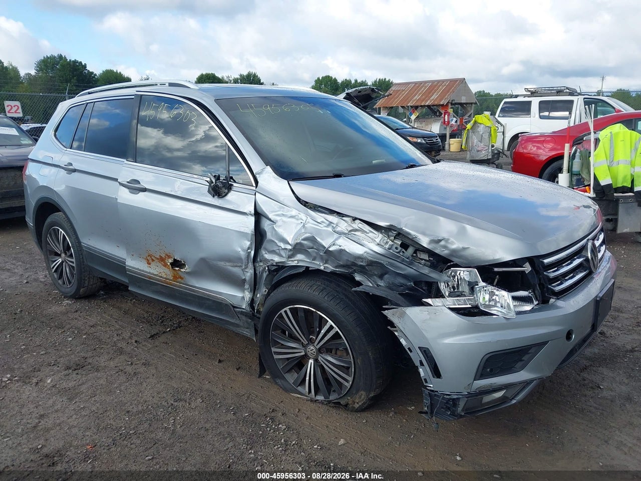 3VV2B7AXXKM****** · 2019 VOLKSWAGEN TIGUAN 2.0T SE/2.0T SEL/2.0T SEL R-LINE/2.0T SEL R-LINE BLACK