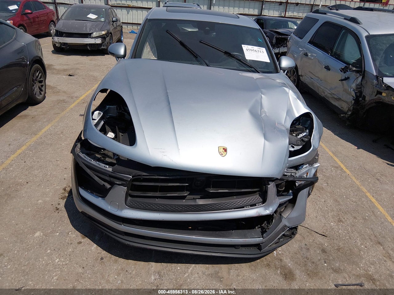2024 PORSCHE MACAN T · 6/11