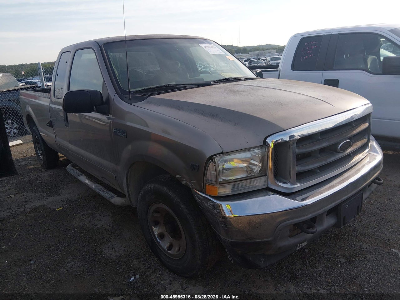 1FTNX20S22E****** · 2002 FORD F-250 LARIAT/XL/XLT