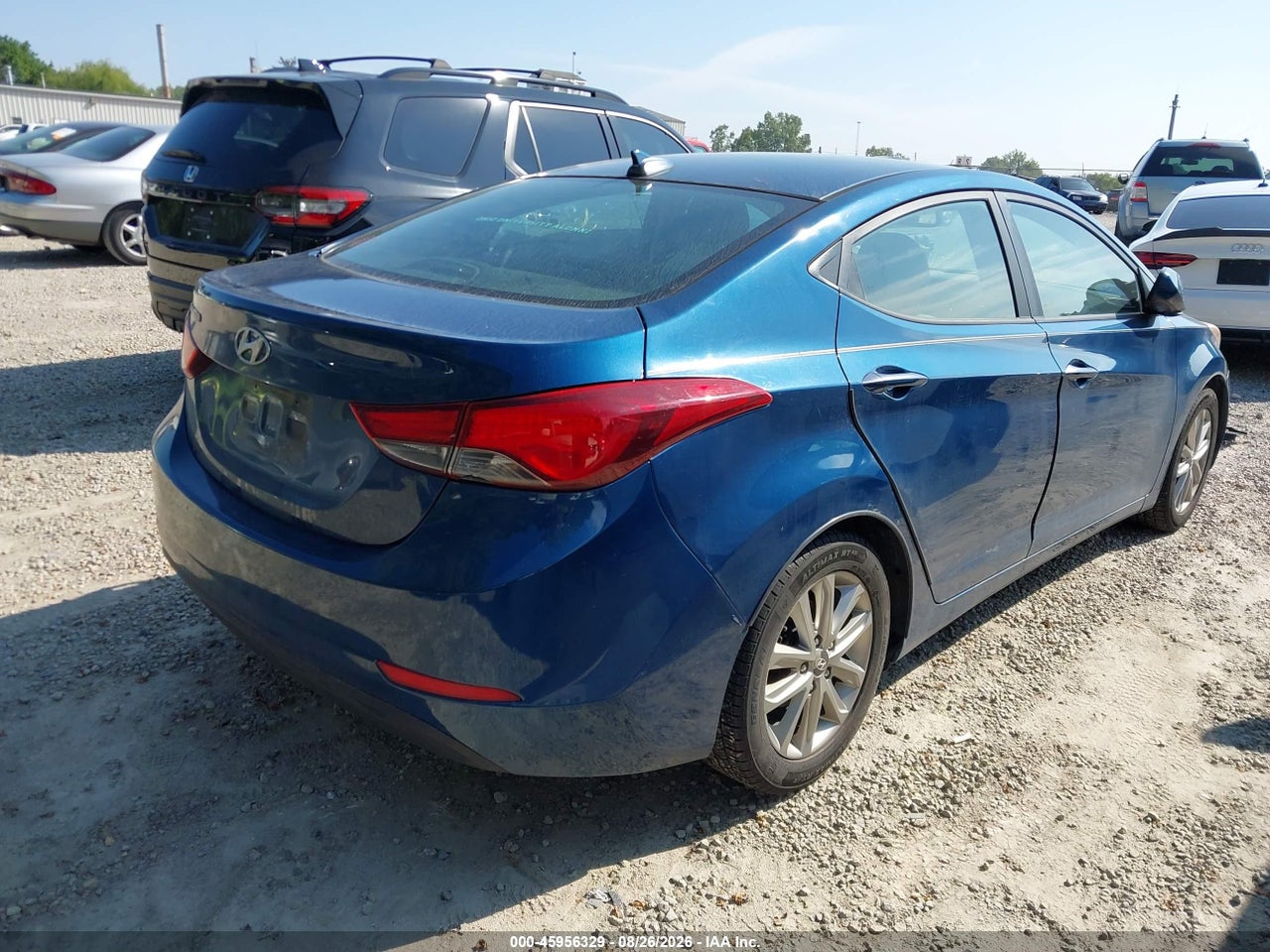 2016 HYUNDAI ELANTRA SE · 4/11