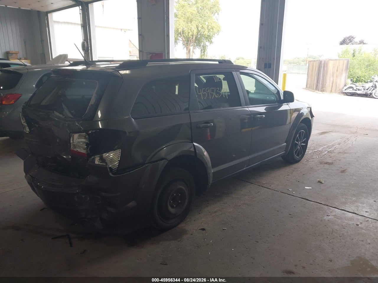 2018 DODGE JOURNEY SE · 4/11