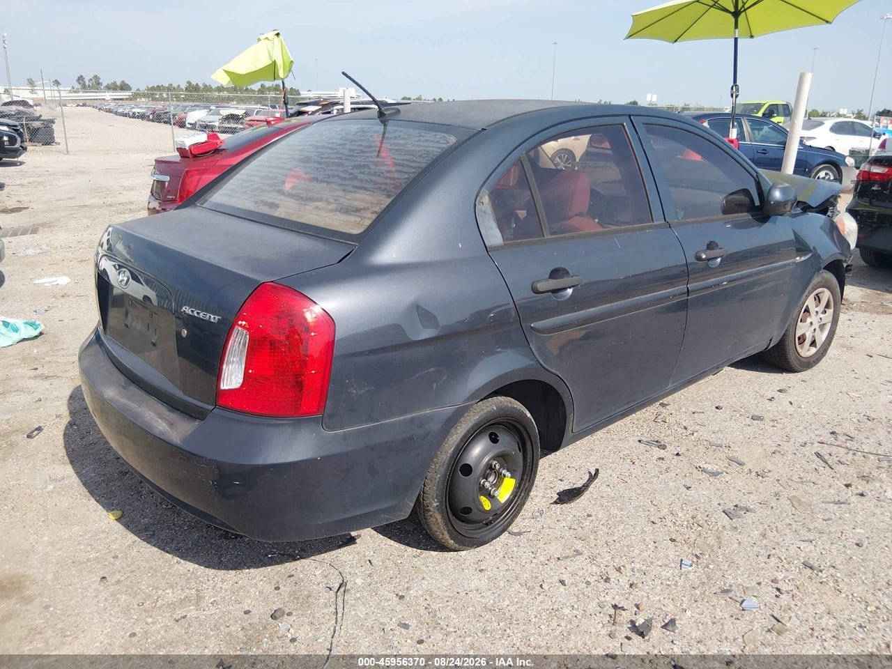 2010 HYUNDAI ACCENT GLS · 4/10