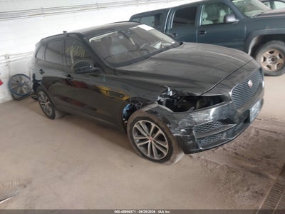 SADCJ2FX7LA****** · 2020 JAGUAR F-PACE PREMIUM P250 AWD AUTOMATIC