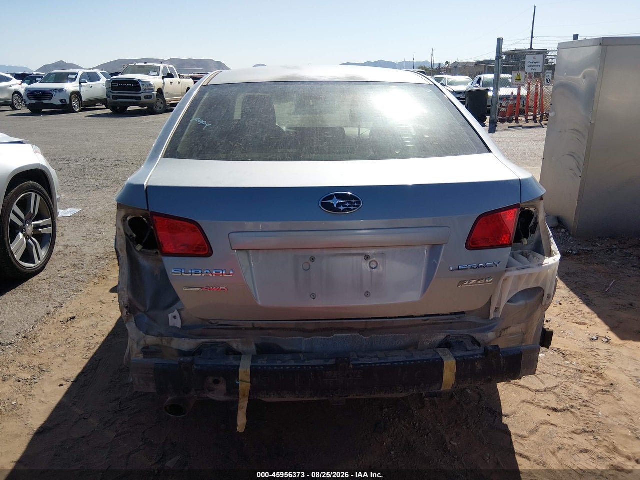 2010 SUBARU LEGACY 2.5I PREMIUM · 6/11