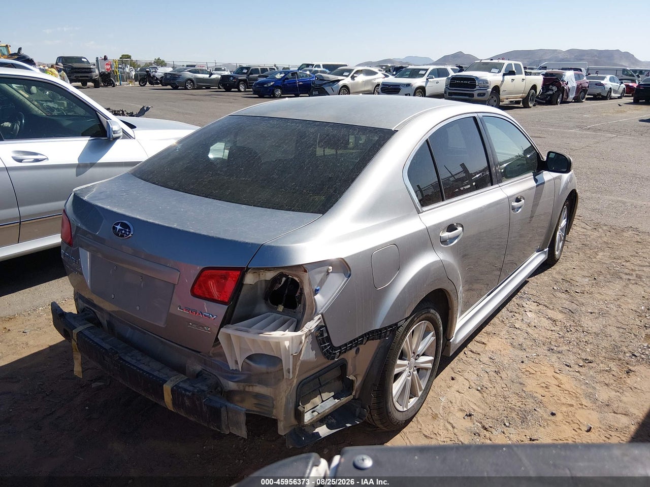 2010 SUBARU LEGACY 2.5I PREMIUM · 4/11