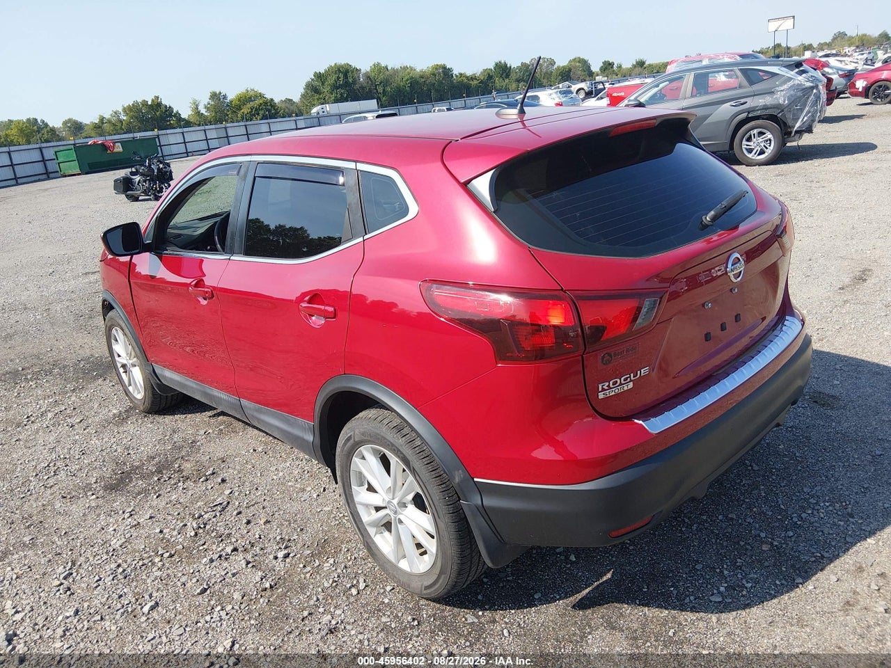 2018 NISSAN ROGUE SPORT S · 3/11