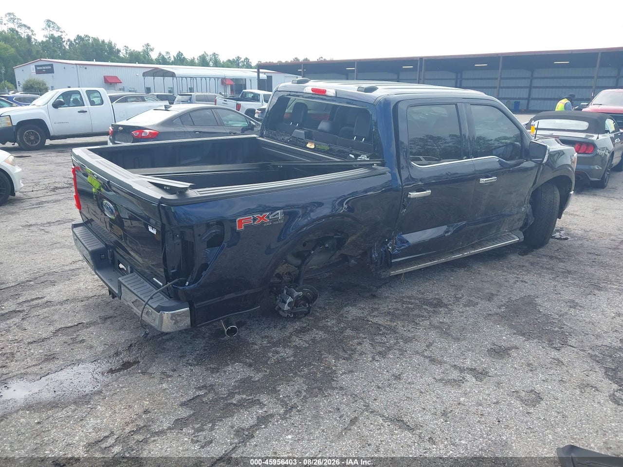 2023 FORD F-150 LARIAT · 4/11