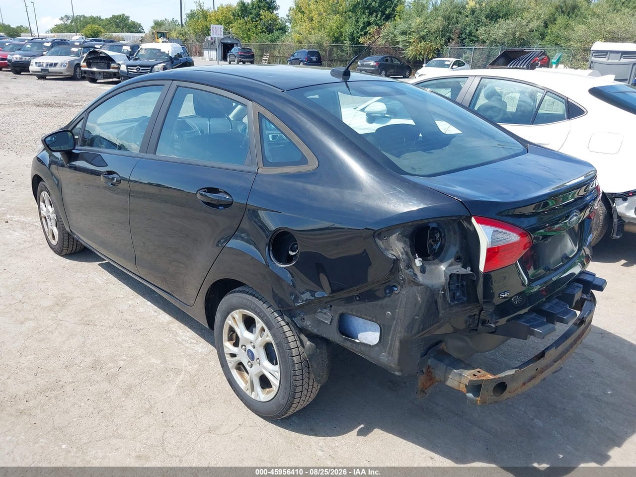 2016 FORD FIESTA SE · 3/11