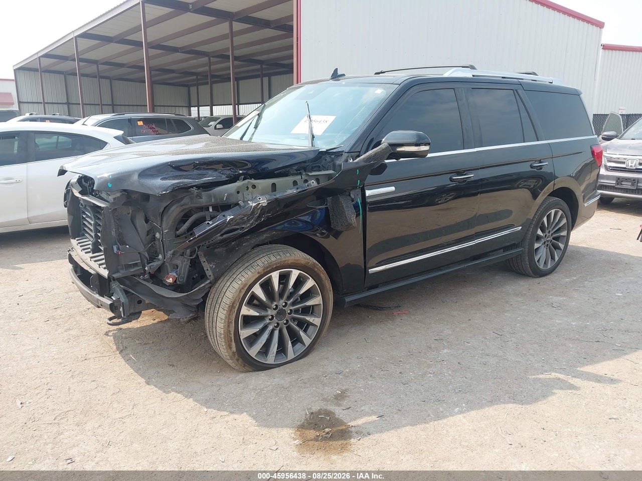 2021 LINCOLN NAVIGATOR RESERVE · 2/11