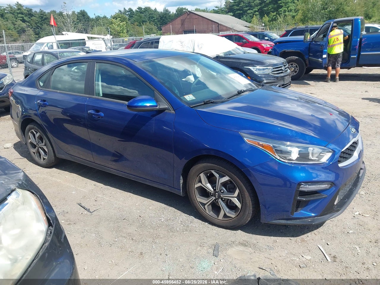 3KPF24AD8ME****** · 2021 KIA FORTE LXS