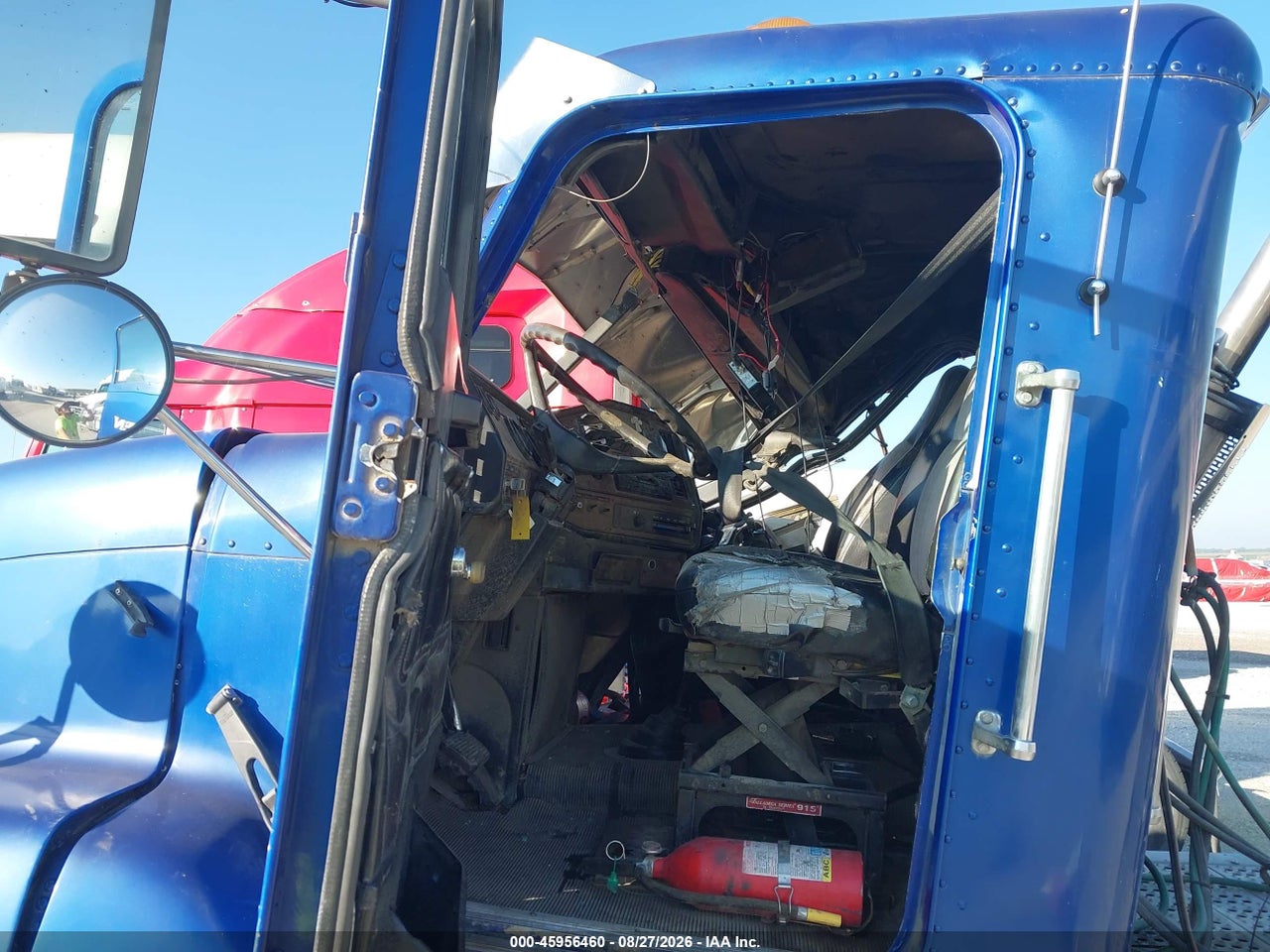 2003 FREIGHTLINER CONVENTIONAL FLD112 · 5/11