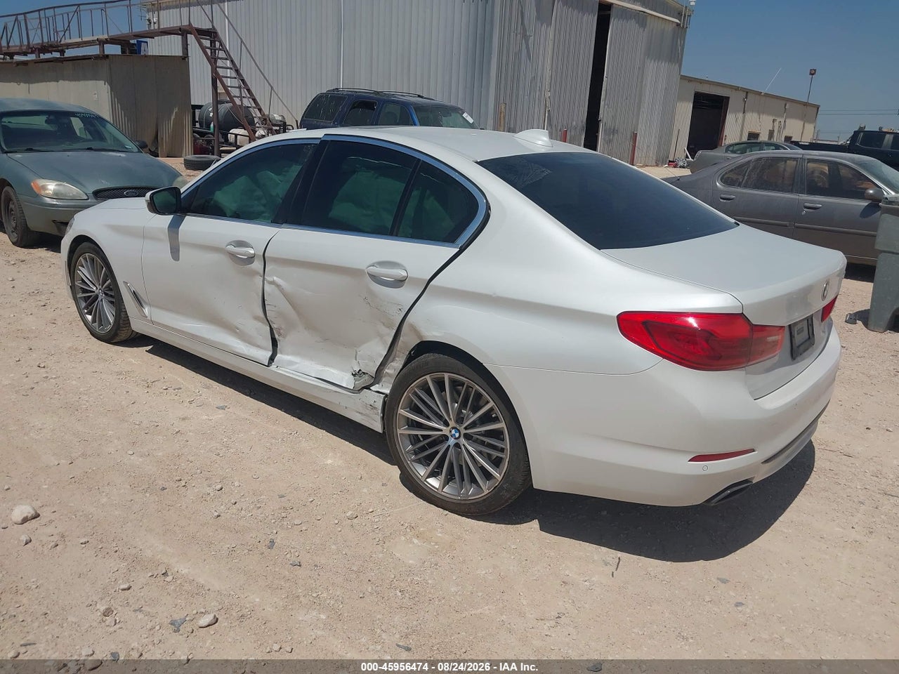 2019 BMW 540I · 3/11